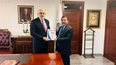 DİYANET BİRLİK SEN’DEN İNSAN KAYNAKLARINDAN SORUMLU DİYANET İŞLERİ BAŞKAN YARDIMCISI HAFIZ OSMAN ŞAHİN’E ZİYARET