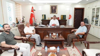 HAC VE UMRE HİZMETLERİ GENEL MÜDÜRÜ REMZİ BİRCAN HOCAMIZA ZİYARET