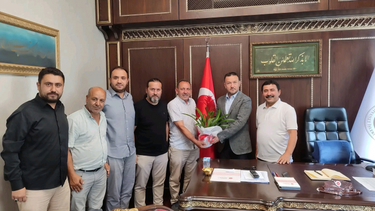 ÜSKÜDAR MÜFTÜSÜ İBRAHİM KAPANCI'YA HAYIRLI OLSUN ZİYARETİ