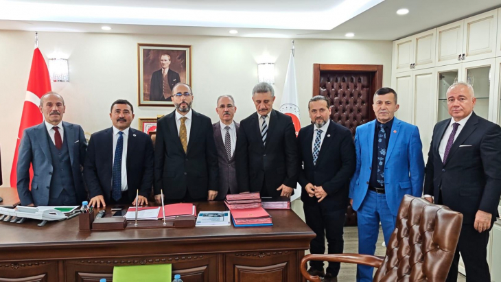 DİYANET BİRLİK SEN’DEN HAC VE UMRE HİZMETLERİ GENEL MÜDÜRÜ HÜSEYİN DEMİRHAN’A ZİYARET